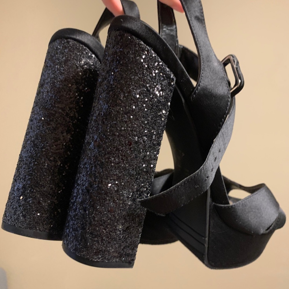 SOLD Nina Black Sparkle Pumps NWT PLEASE READ